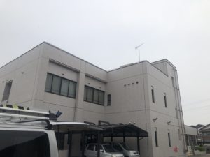三重県伊勢市の年金事務所にてキュービクルの更新電気工事