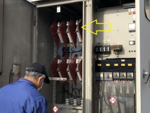 愛知県飛島村の倉庫にてキュービクルの更新電気工事